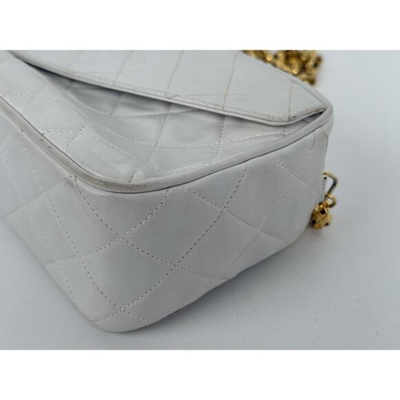 Chanel White Lambskin Quilted Tassel Camera Case with Gold Hardware - Picture 8 of 16